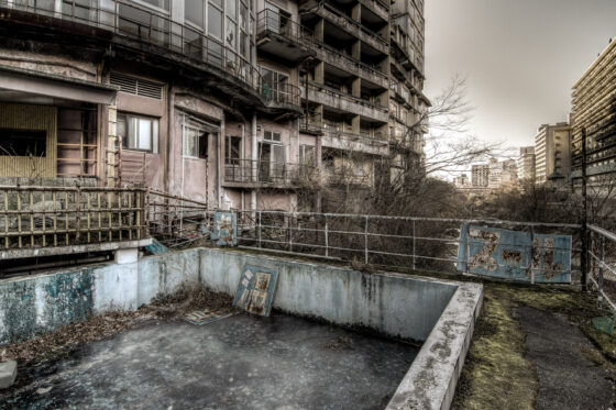abandoned, haikyo, hotel, ruin, urban exploration, urbex