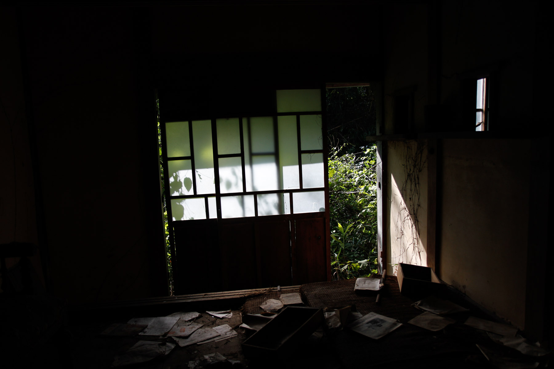 abandoned, chubu, gifu, haikyo, hospital, japan, japanese, ruin, urban exploration, urbex