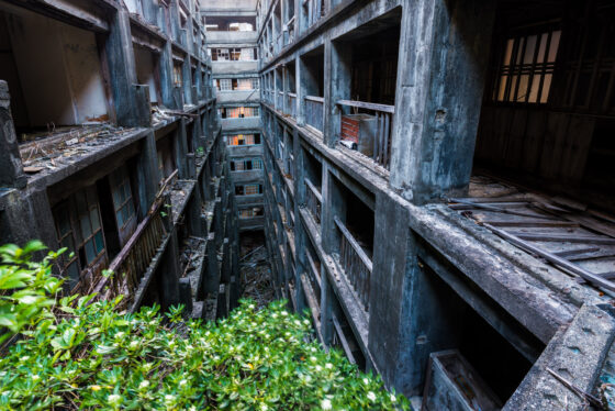 abandoned, apartment, gunkanjima, haikyo, japan, japanese, kyushu, nagasaki, ruin, urban exploration, urbex