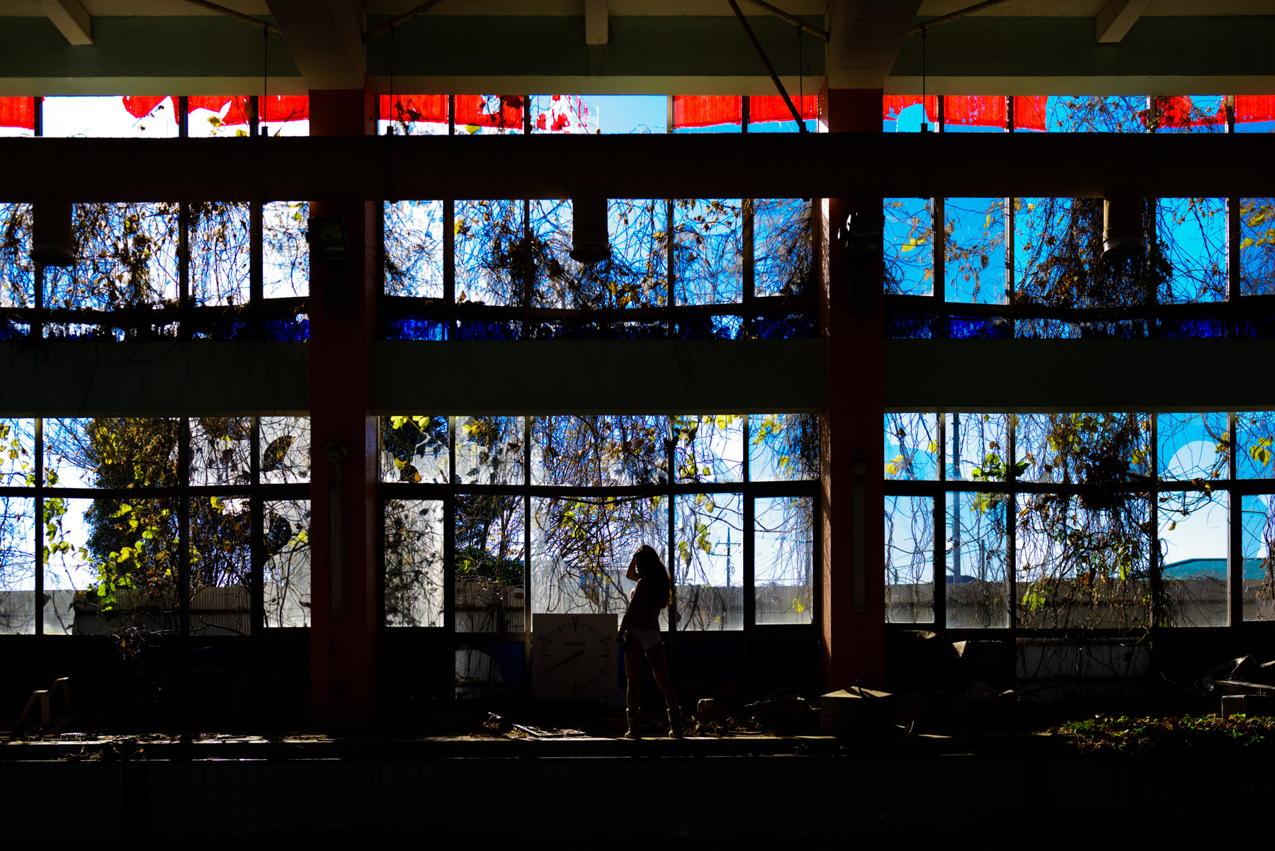 abandoned, haikyo, japan, japanese, kanto, model, people, ruin, swimming-pool, tochigi, urban exploration, urbex