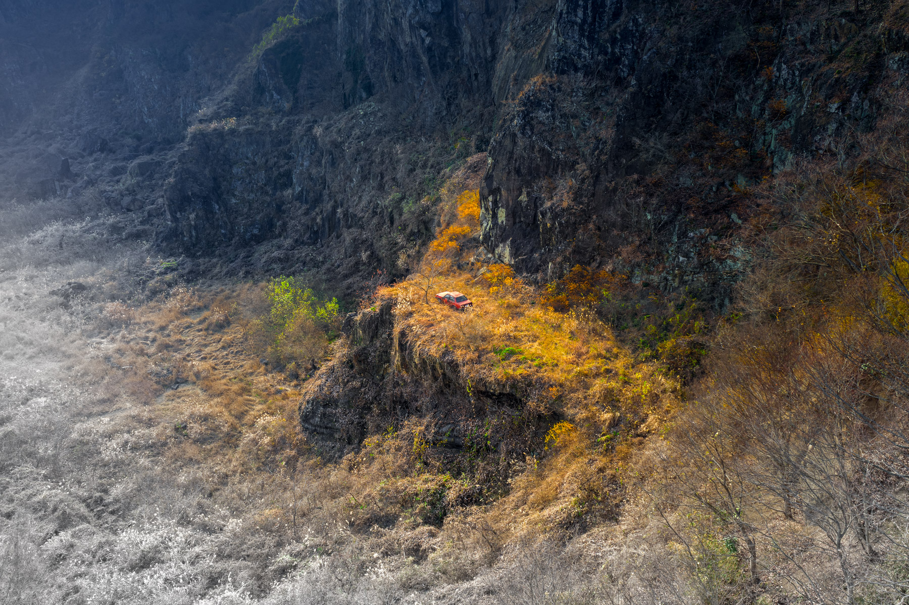 abandoned, autumn, car, haikyo, japan, japanese, kanto, ruin, thing, tochigi, transport, transportation, urban exploration, urbex