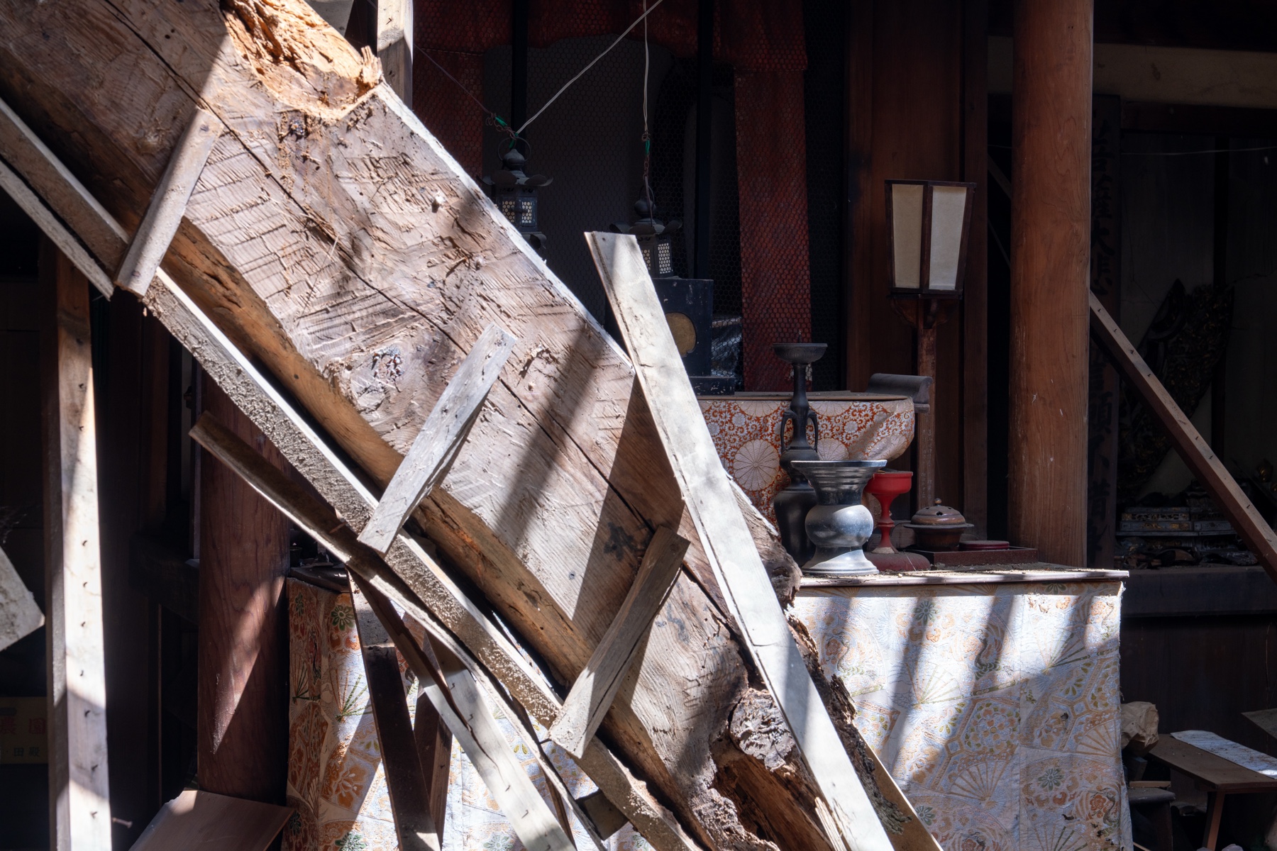 abandoned, haikyo, japan, japanese, religion, ruin, temple, urban exploration, urbex