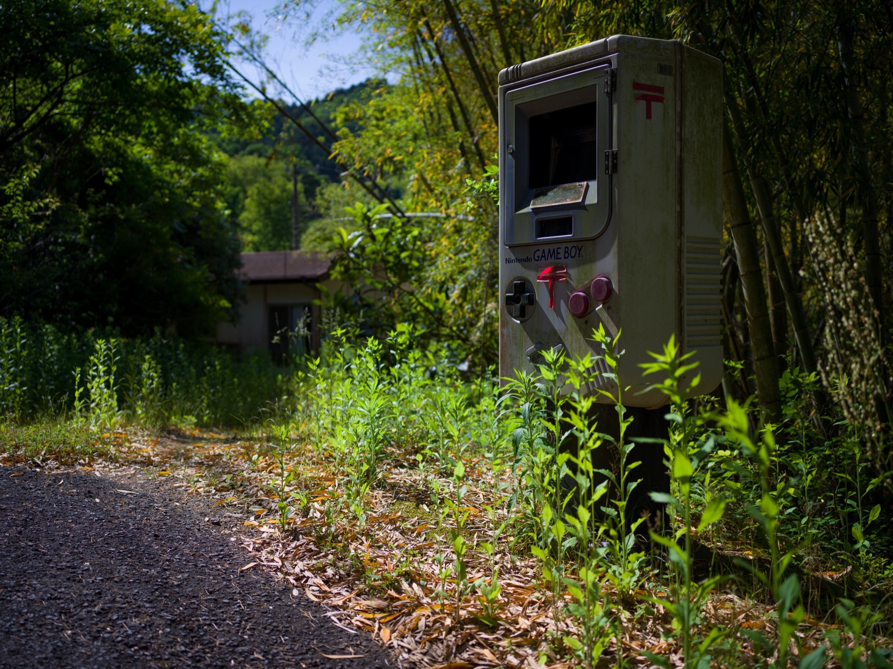 abandoned, game, gameboy, haikyo, japan, japanese, letterbox, ruin, thing, urban exploration, urbex