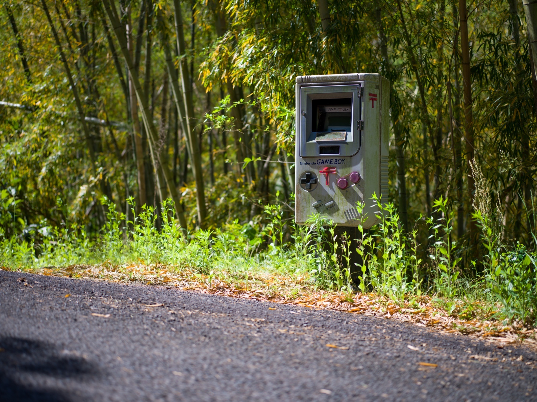 abandoned, game, gameboy, haikyo, japan, japanese, letterbox, ruin, thing, urban exploration, urbex