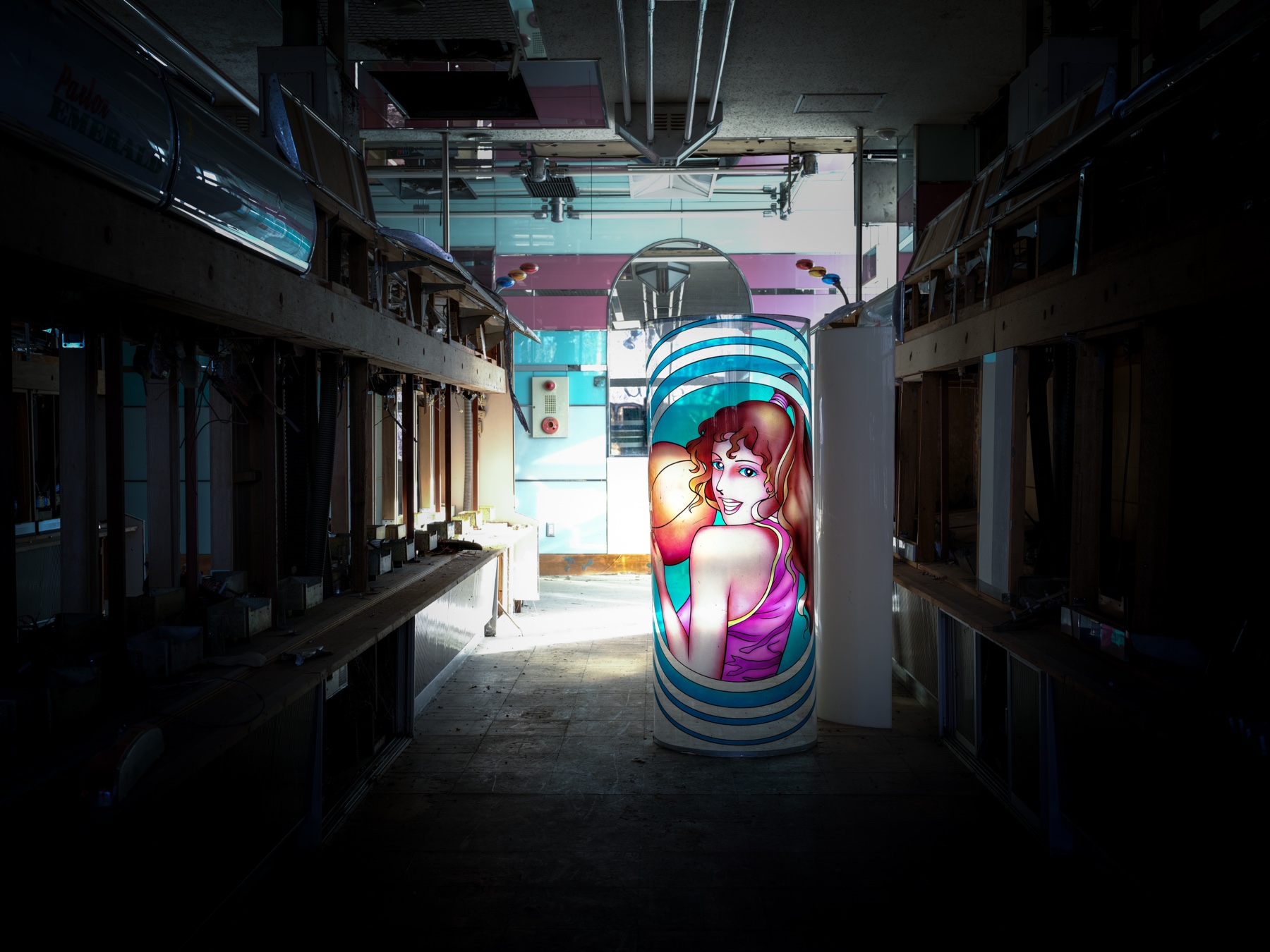 abandoned, entertainment, haikyo, japan, japanese, pachinko, ruin, urban exploration, urbex