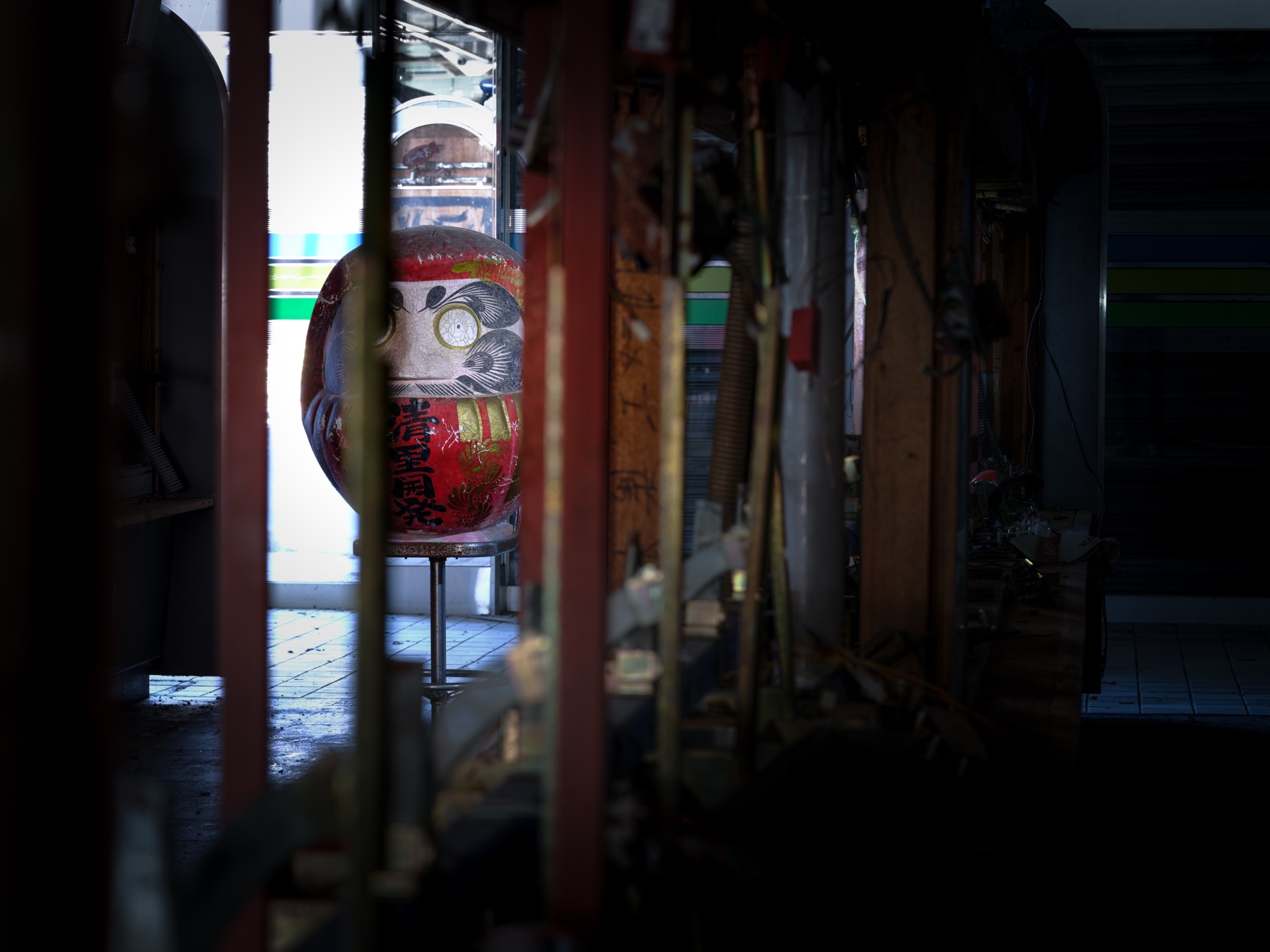 abandoned, entertainment, haikyo, japan, japanese, pachinko, ruin, urban exploration, urbex